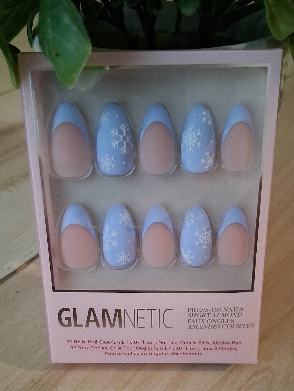 Glamnetic Press On Nails Short Almond In Snow Bunny Perfect For Winter